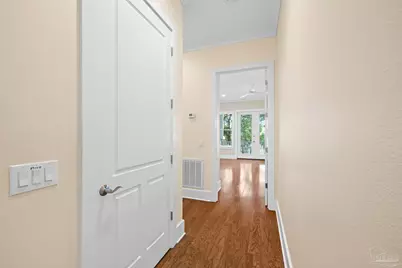 40 Highpoint Dr #B, Gulf Breeze, FL 32561 - Photo 29