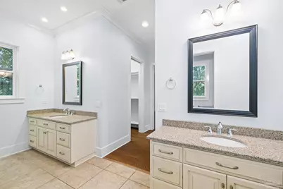 40 Highpoint Dr #B, Gulf Breeze, FL 32561 - Photo 35