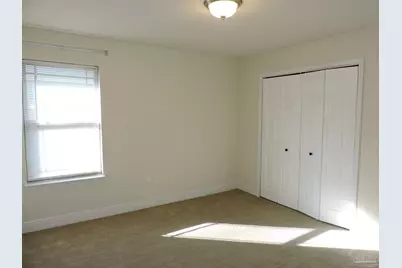 5070 Carmell Ridge Cir, Milton, FL 32570 - Photo 17