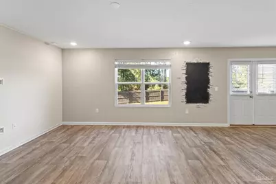 4672 Perception Cir, Milton, FL 32570 - Photo 13