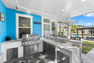 1688 College Pkwy, Gulf Breeze, FL 32563 - Photo 49