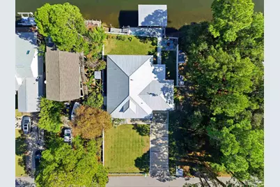 1688 College Pkwy, Gulf Breeze, FL 32563 - Photo 13