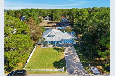 1688 College Pkwy, Gulf Breeze, FL 32563 - Photo 17