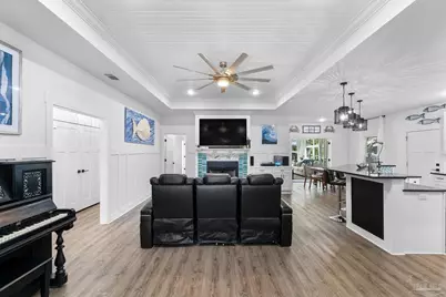 1688 College Pkwy, Gulf Breeze, FL 32563 - Photo 5