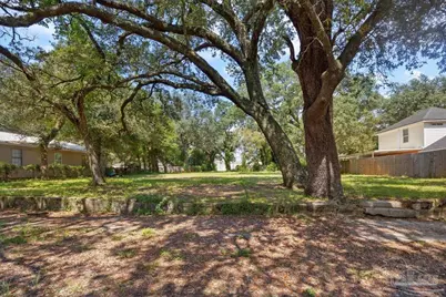 2212 McLeod St, Pensacola, FL 32502 - Photo 5