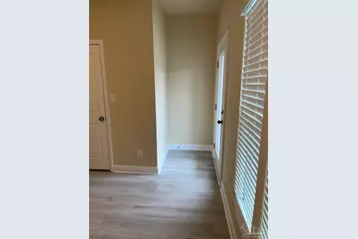 1907 Dr Martin Luther King Jr Dr #B, Pensacola, FL 32503 - Photo 9