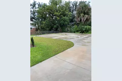 1907 Dr Martin Luther King Jr Dr #B, Pensacola, FL 32503 - Photo 25