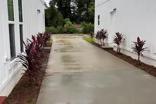 1907 Dr Martin Luther King Jr Dr, Pensacola, FL 32503 - Photo 3