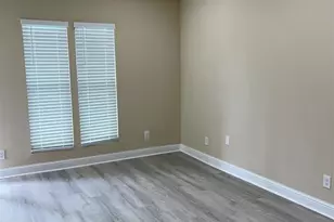 1907 Dr Martin Luther King Jr Dr, Pensacola, FL 32503 - Photo 7