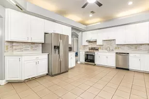 6084 Toulouse Dr, Pensacola, FL 32505 - Photo 11