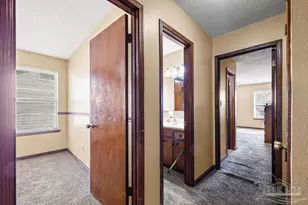 4015 Burbank Dr, Pensacola, FL 32504 - Photo 25