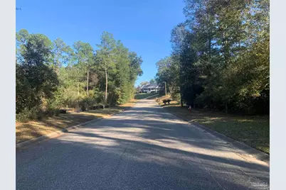 2737 Ashbury Ln, Cantonment, FL 32533 - Photo 3