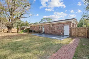 1810 Toni St, Pensacola, FL 32504 - Photo 11