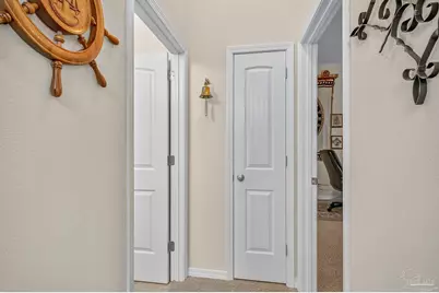 5975 Arch Ave, Pensacola, FL 32526 - Photo 9