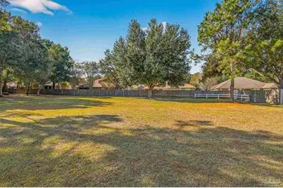 5975 Arch Ave, Pensacola, FL 32526 - Photo 5