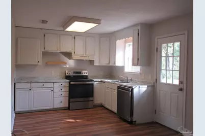 5401 Delona Rd, Milton, FL 32583 - Photo 13