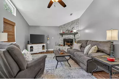 4807 Jennifer Ln, Pace, FL 32571 - Photo 7