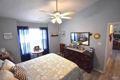 601 E Burgess Rd #D8, Pensacola, FL 32504 - Photo 15