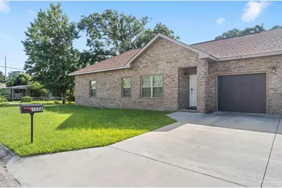 422 N N St #A, Pensacola, FL 32501 - Photo 1