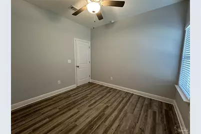 422 N N St #A, Pensacola, FL 32501 - Photo 7