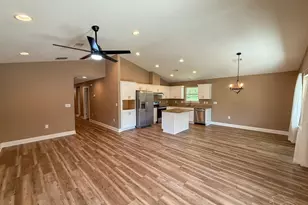 10423 Tanton Rd, Pensacola, FL 32506 - Photo 3