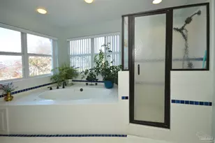 5517 Bay Meadows Dr, Milton, FL 32583 - Photo 41