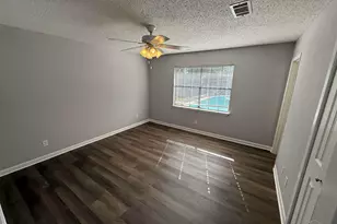 6931 Falcon Dr, Pensacola, FL 32526 - Photo 11