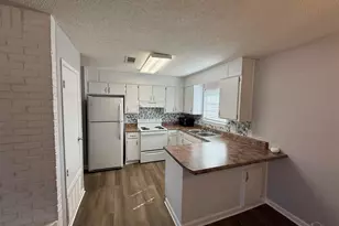 6931 Falcon Dr, Pensacola, FL 32526 - Photo 5