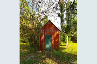 7973 Malone Rd, Milton, FL 32570 - Photo 9