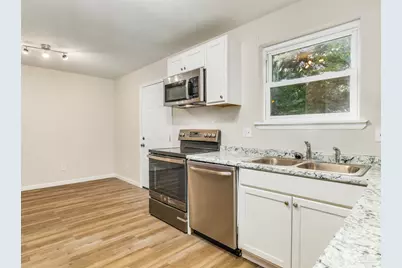 5607 Scotland Cir, Pensacola, FL 32526 - Photo 11