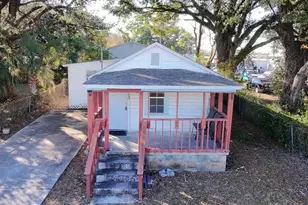 2813 N F St, Pensacola, FL 32501 - Photo 1