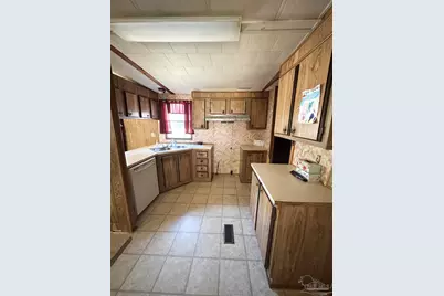 5535 Barcelona St, Milton, FL 32571 - Photo 19