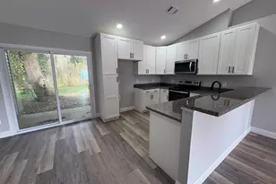 434 Hilburn Ln, Pensacola, FL 32504 - Photo 5