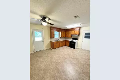 3920 Ranch Rd, Pace, FL 32571 - Photo 7