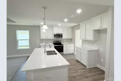 9687 Angel Oak Dr, Pensacola, FL 32526 - Photo 3