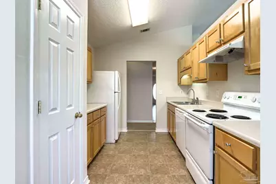 1267 Sterling Point Pl, Gulf Breeze, FL 32563 - Photo 7