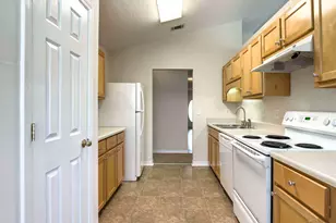 1267 Sterling Point Pl, Gulf Breeze, FL 32563 - Photo 7