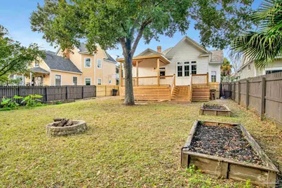 1105 E Jackson St, Pensacola, FL 32501 - Photo 25