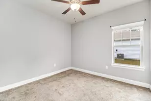 9115 Ridge Dr, Navarre, FL 32566 - Photo 13