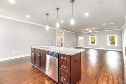 9115 Ridge Dr, Navarre, FL 32566 - Photo 5