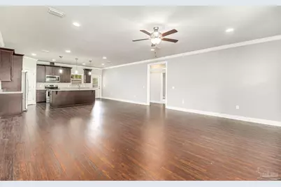 9115 Ridge Dr, Navarre, FL 32566 - Photo 9