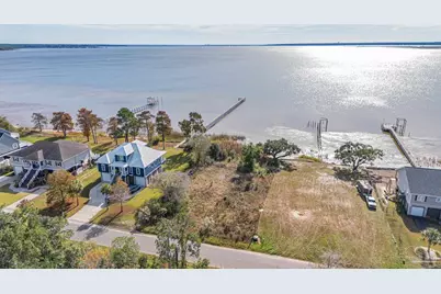 3801 Andrew Jackson Dr, Pace, FL 32571 - Photo 3