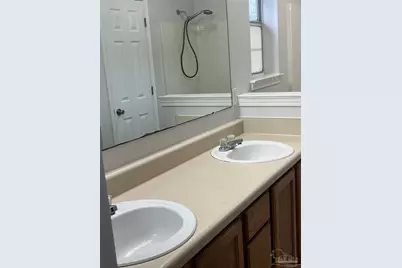 5574 Huntleigh Pl, Gulf Breeze, FL 32563 - Photo 11