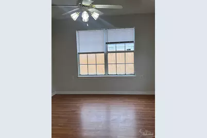 5574 Huntleigh Pl, Gulf Breeze, FL 32563 - Photo 13