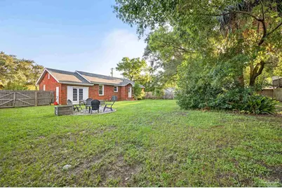 1410 W Gregory, Pensacola, FL 32502 - Photo 25