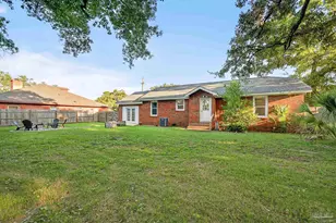 1410 W Gregory, Pensacola, FL 32502 - Photo 23