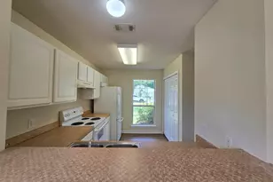 1082 Antigua Cir, Pensacola, FL 32506 - Photo 5