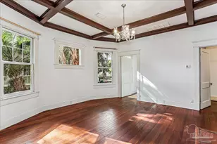 1011 N Reus St, Pensacola, FL 32501 - Photo 5