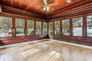 1011 N Reus St, Pensacola, FL 32501 - Photo 7