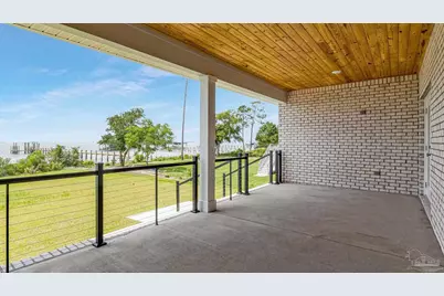 4983 Soundside Dr, Gulf Breeze, FL 32563 - Photo 9